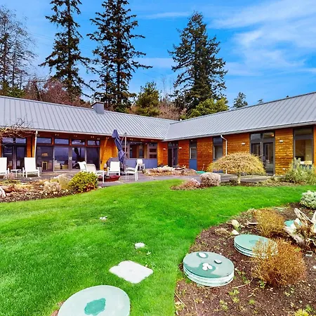 Villa No-Bank Waterfront Stunner - Driftwood Compound On Fidalgo Island